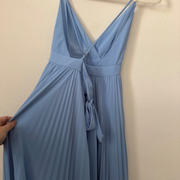 NWT Michael Costello X Revolve Ale  light blue pleated maxi Gown M - Picture 4 of 8